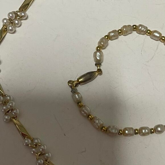 necklace and bracelet set faux seed pearls in gold tone setting preppy classic - Picture 6 of 14